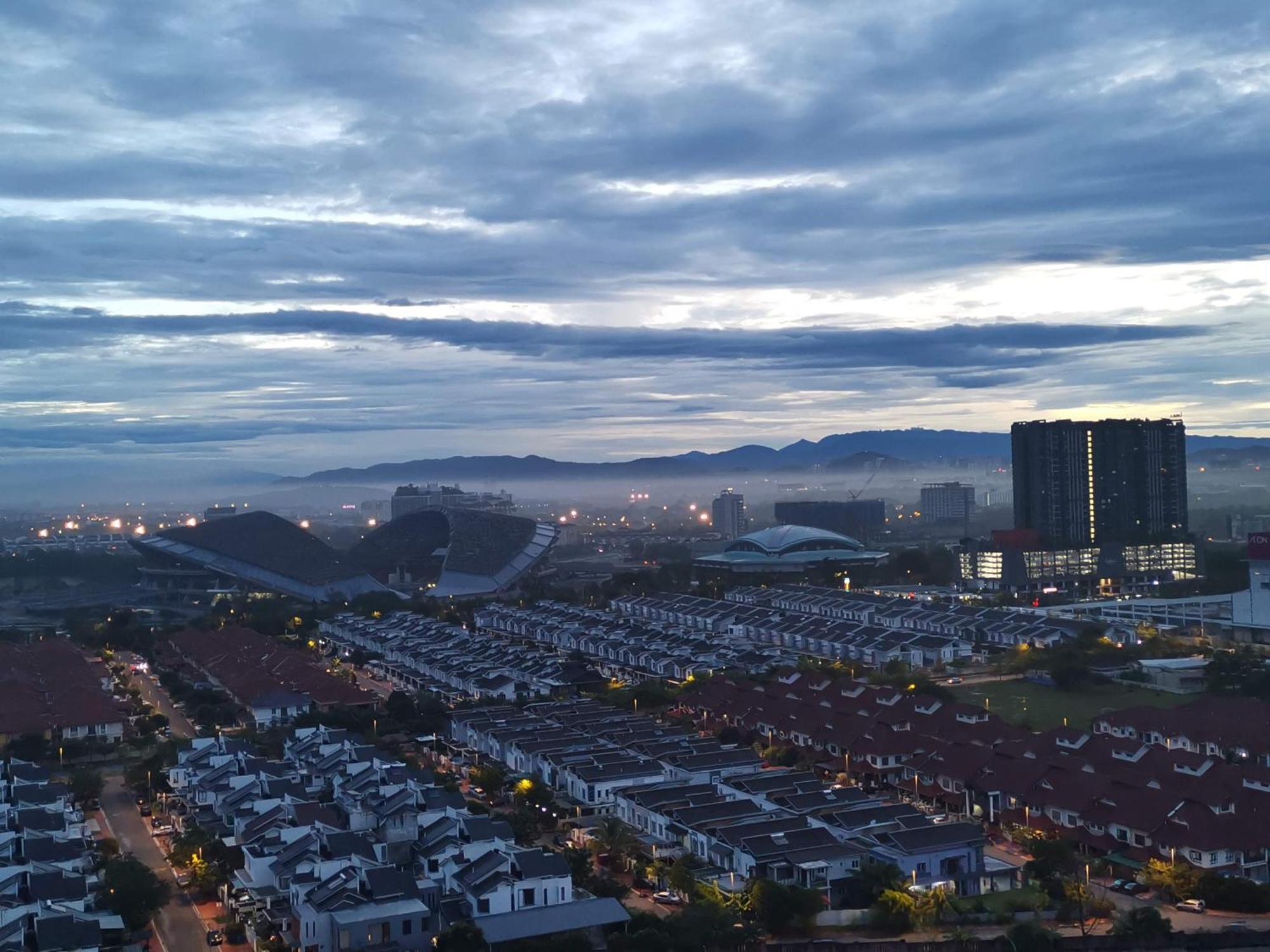 Enarahomes Shah Alam Exterior foto