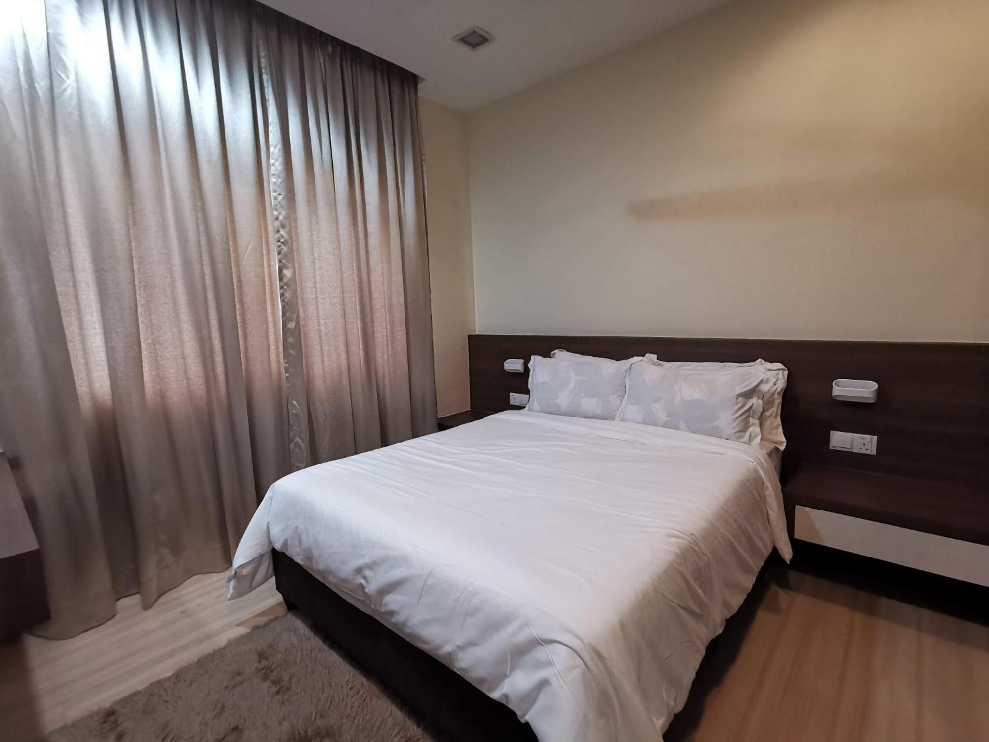 Enarahomes Shah Alam Exterior foto